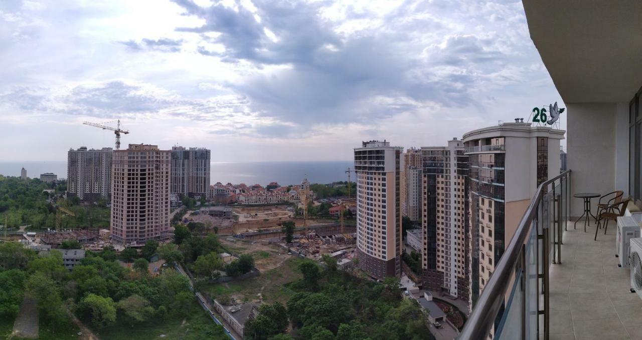 Skyview Apartments Odesa Exterior foto